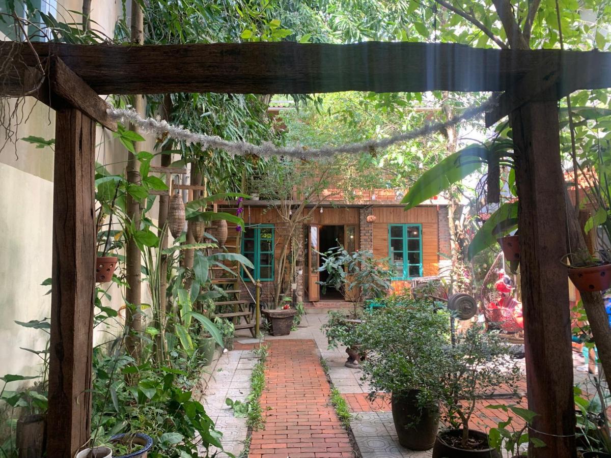 The Hillside Homestay Hué Extérieur photo